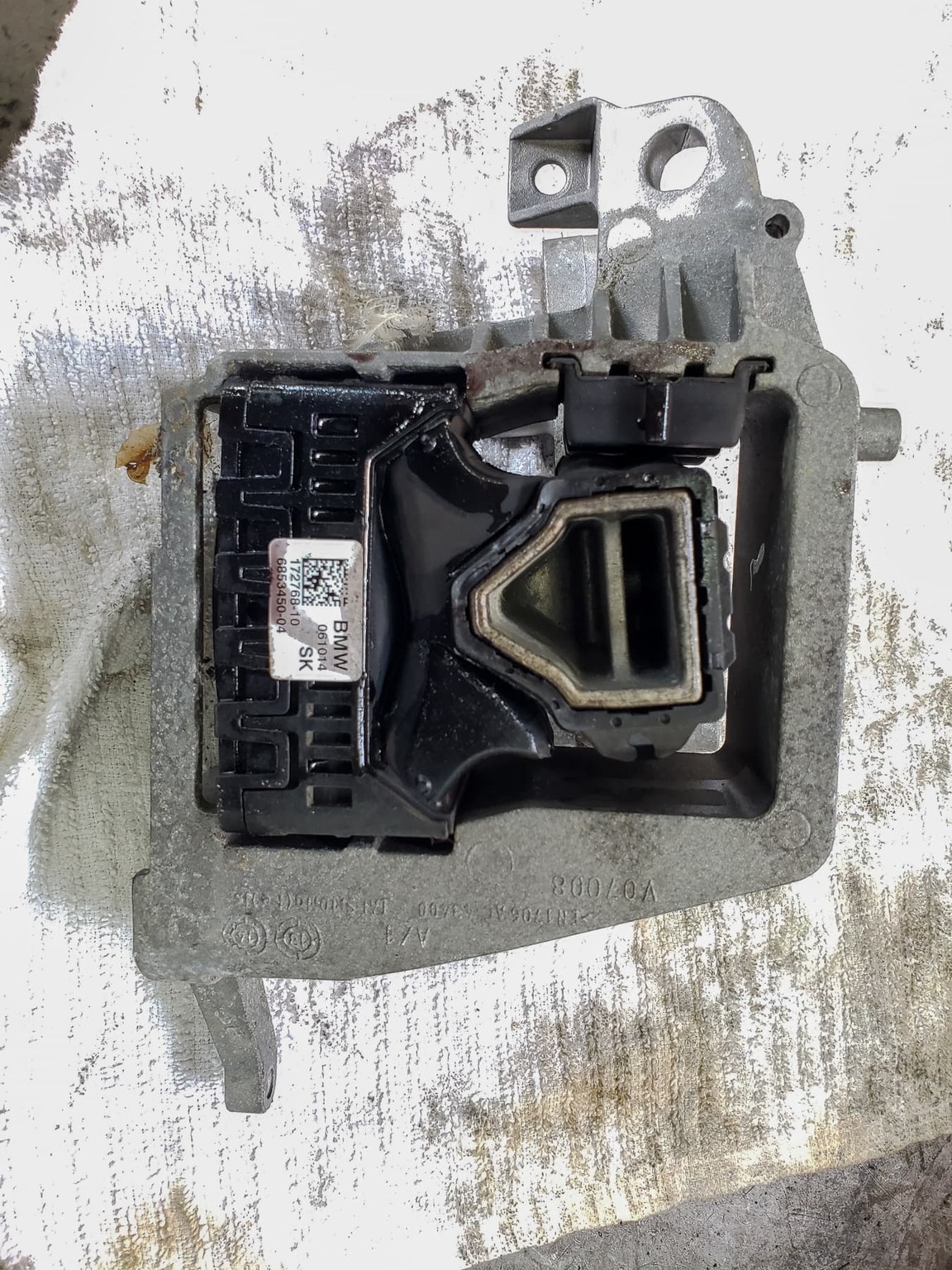 2015 Mini Cooper S Engine Mount Repair Pawlik Automotive Repair, Vancouver BC