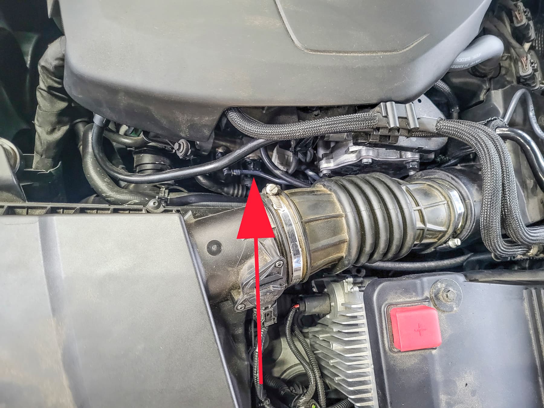 2017 Volvo S90 - Coolant hoses-3 2017 Volvo S90 Coolant Leak