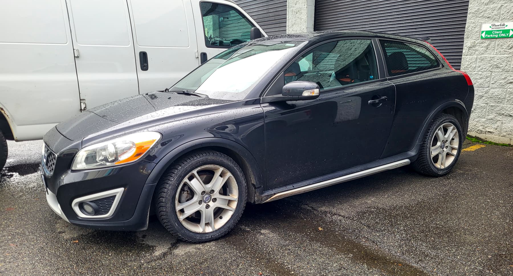 2011 Volvo C30 Thermostat