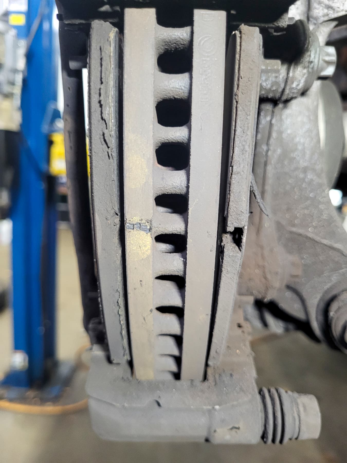 2023 Range Rover - Rear Brakes-3 2023 Range Rover Brake Repair